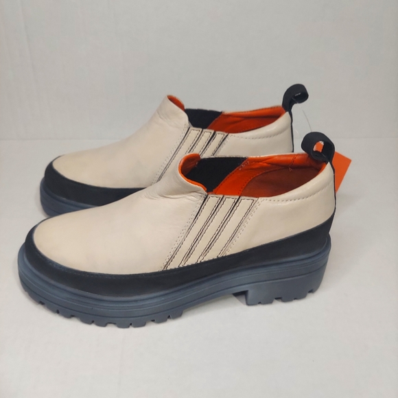 Free People Shoes - NWT Free People Romy Lug Sole Low Top Loafers